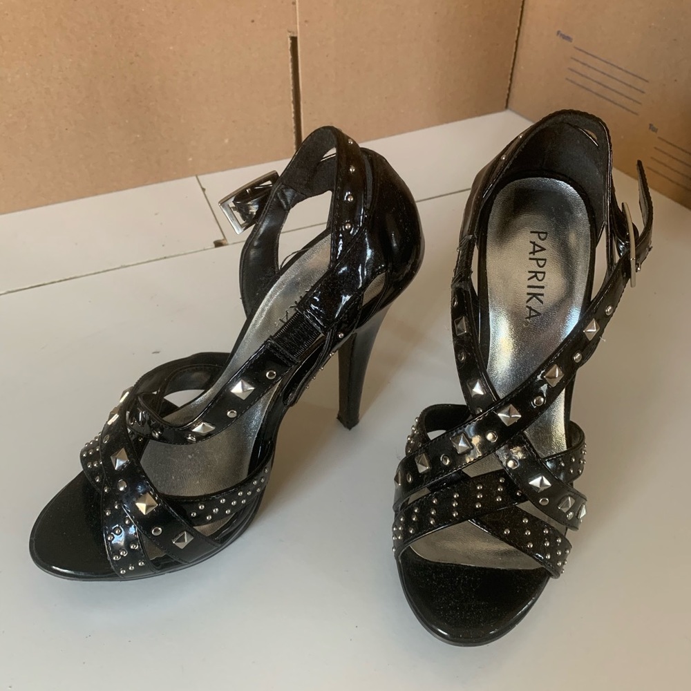 Gothy stiletto high heels gently used